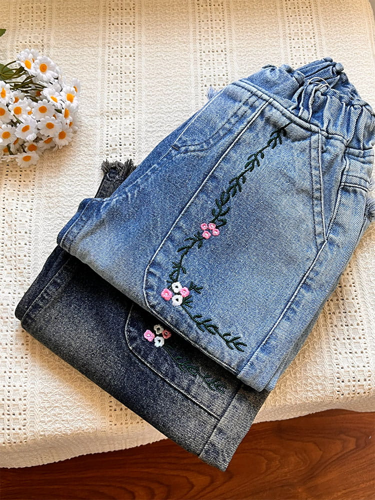 2 (1) شلوار گلدوزی4064 - Image 1